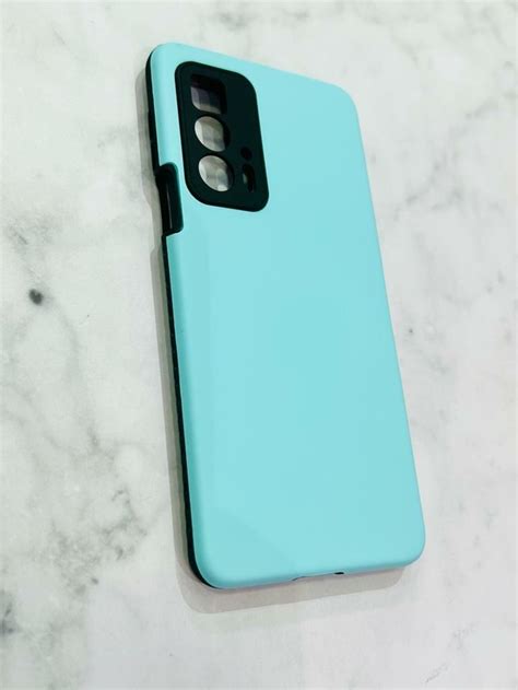 CASE RIGIDA CELESTE EDGE 20 PRO Amo Mi Celu