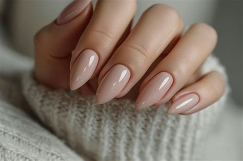 Premium Photo Closeup To Woman Hands With Elegant Neutral Colors Manicure Beautiful Nude
