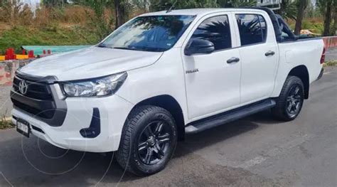 Toyota Hilux Cabina Doble Sr Usado Color Blanco Precio