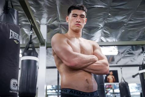 Artur Beterbiev Noquea A Dmitry Bivol Y Lo Llama Hablador Por Incre Ble