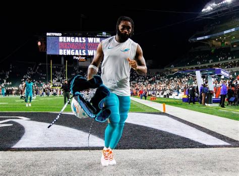 Miami Dolphins Cornerback Xavien Howard Is Facing A Hefty Lawsuit After