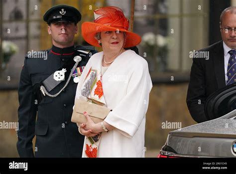 L Ancienne Premi Re Ministre Theresa May Arrive Devant La C R Monie Du