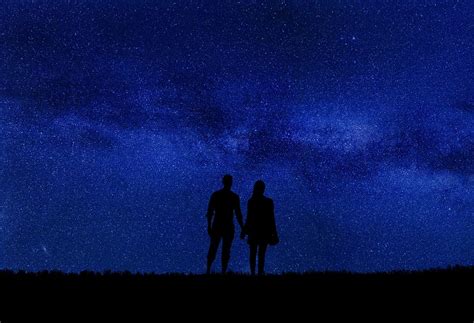 Couple Silhouettes Starry Sky Romance Night Hd Wallpaper Peakpx