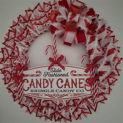 Candy Cane Wreath - Etsy