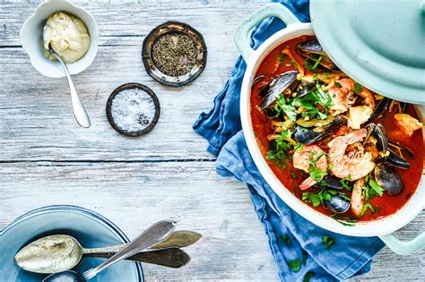 Bouillabaisse Opskrift På Fransk Fiskesuppe Med Skaldyr
