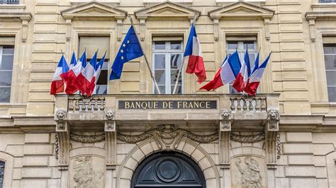 La Banque De France Défend Le Tour De Vis Sur Le Crédit Imposé Aux