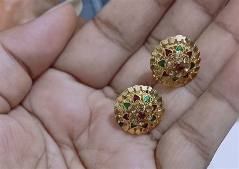 Share More Than 73 Gold Earrings Pictures Esthdonghoadian