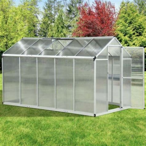 6 Benefits Of Corrugated Plastic For Greenhouses