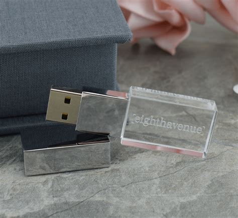 Personlised Crystal USB Stick 3 0 And Small Elegant USB Gift Box