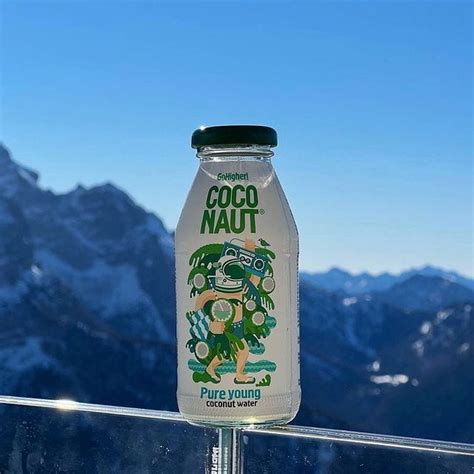 Naturalna Woda Kokosowa Coconaut Zestaw X Butelka Ml Sklep Coconaut