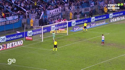 Vídeo Aos 1 min do pênaltis gol de pênalti de Cauly do Bahia contra