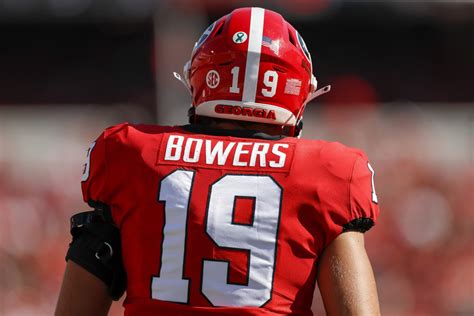 Georgia Bulldogs Te Brock Bowers Wins 2022 John Mackey Award