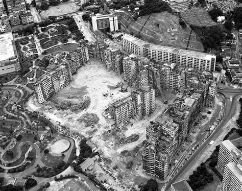 Kowloon Walled City Penempatan Yang Tiada Undang2 Paling Padat Di