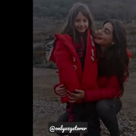 Kurulus Osman Bala Hatun with child stars Özge Törer shortfeed