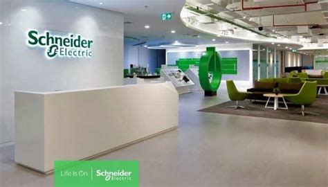 Schneider Electric Is On Hiring Spree Explore Job Opportunities