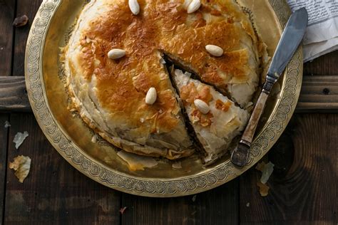 Recette De La Pastilla De Pigeon Comme Au Maroc Marie Claire