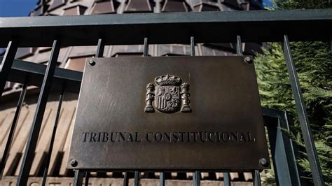 El Constitucional Admite El Recurso Del Defensor Del Pueblo Contra La