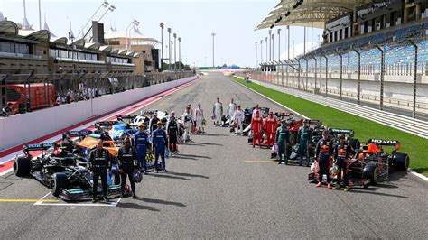 La Fórmula 1 anunció su calendario 2022 con 23 carreras DSPORTS Fútbol