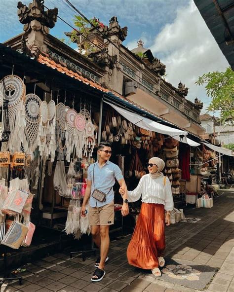 Pasar Seni Ubud Pusat Belanja Kerajinan Khas Dan Unik Di Bali