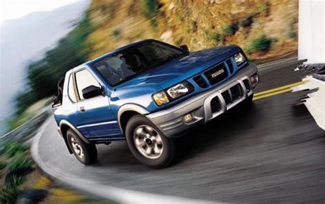 Used 2002 Isuzu Rodeo Sport S V6 Features And Specs Edmunds