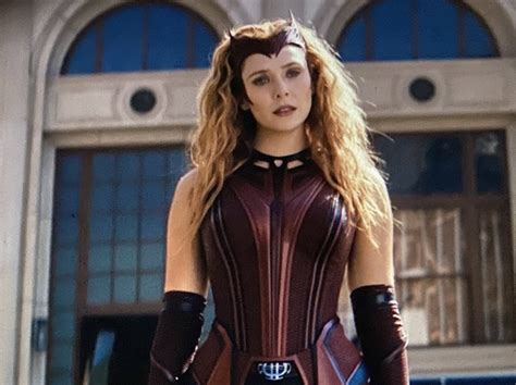 Elizabeth Olsen Revela Detalles De La Bruja Escarlata En Doctor Strange 2