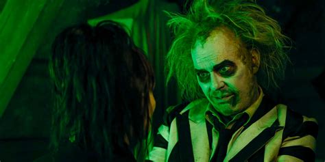 Where Alec Baldwin And Geena Davis Characters Are In Beetlejuice Beetlejuice