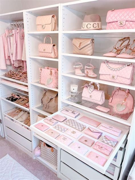 Pin By Jadtasti On Bags Vanity Closet Ideas Dream Closet Design