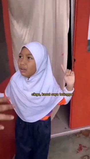 Sampai Tertinggal Kasut Aksi Murid Kelam Kabut Lari Keluar Rumah Hantu