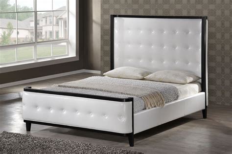 Lacquered Extravagant Leather Luxury Platform Bed Detroit Michigan WSIPEN