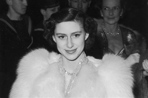 13 Facts You Didn't Know About Princess Margaret, The Queen's Younger ...