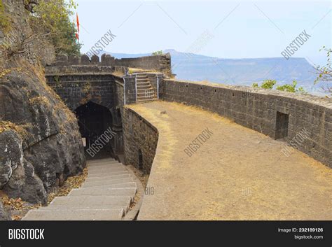 Ajinkyatra Fort Satara Image & Photo (Free Trial) | Bigstock