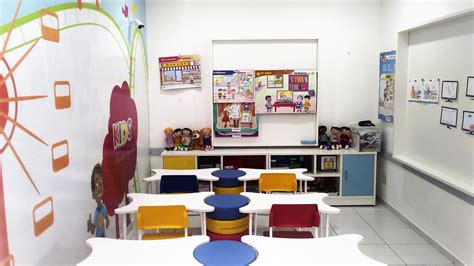 Quem Escola De Idiomas Em Dois C Rregos Centro Sp Wizard