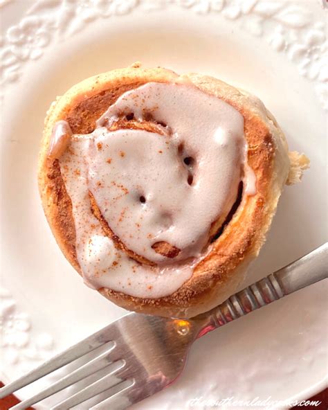 Simple Biscuit Cinnamon Rolls The Southern Lady Cooks Dine Ca