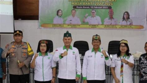 Pengurus Cabang HKTI Gumas Dikukuhkan Bupati Berharap Jadi Mitra