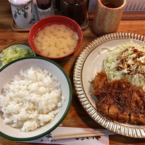 次での写真：とんかつ勝泉 港区のとんかつ屋