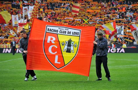 Mercato Rc Lens Rayan Fofana Signe Son Premier Contrat Professionnel