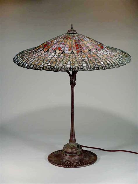 Lotus Leaf Tiffany Lamp