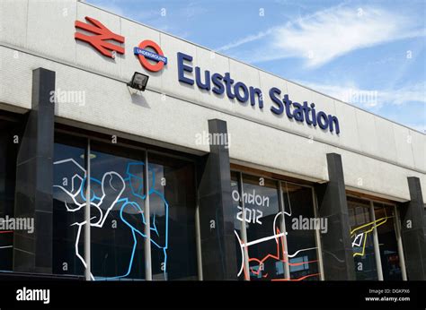 Euston Railway station Stock Photo - Alamy