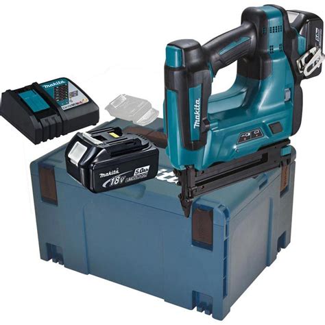 Makita DBN500RTJ Elektrotacker Mit Akku 18V 5 0Ah Inkl Koffer