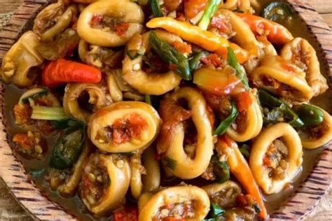 Resep Tumis Cumi Pedas Yang Nikmat Dan Cocok Untuk Menu Buka