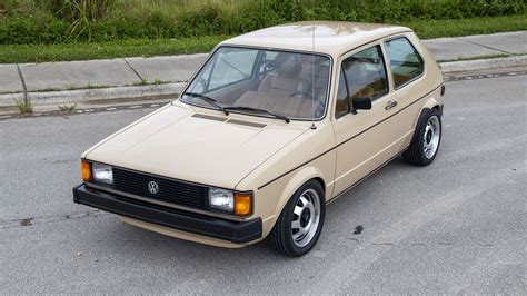 Volkswagen Rabbit Trims Features And Performance Explained