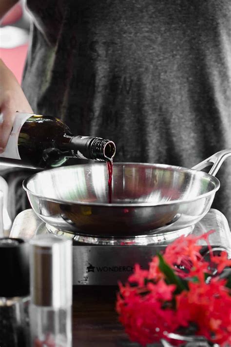 Cooking With Wine Your Guide To Cooking With Red And White Wine