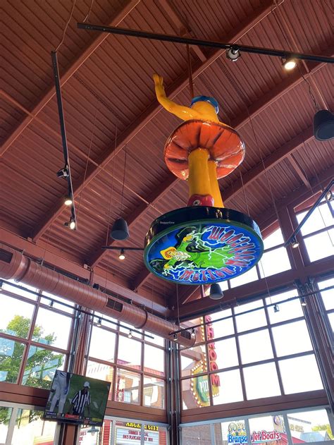 Mellow Mushroom Branson Missouri Restaurant Happycow