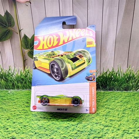 Hot Wheels Mach It Go Hijau Original Toys Collectibles Mainan