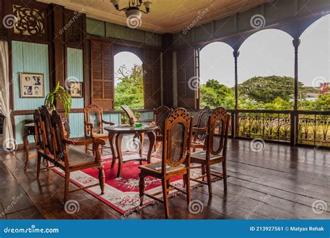 SILAY, PHILIPPINES - FEBRUARY 5, 2018: Old Wooden Hofilena Heritage ...