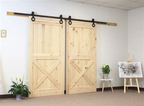 DIYHD 6 6FT Black Gear Shape Double Sliding Barn Wood Door Interior