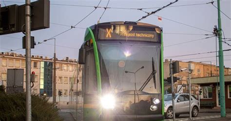 Pozna Policja Szuka Wiadk W Ostrzelania Tramwaj W Rmf