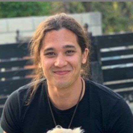 Is Chai Hansen Married His Bio Net Worth Wife Gay Siblings Height Artofit