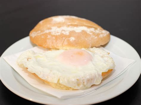 Pan Con Huevo Frito Chifaperuanomadrid