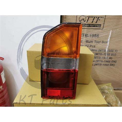 Suzuki Vitara Escudo Se Year Rear Tail Lamp Tail Light